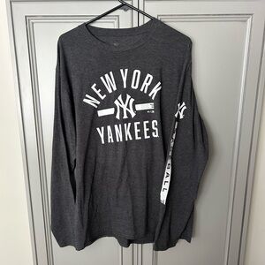 Fanatics dark grey thin long sleeve ny Yankees t shirt XL